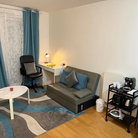 Apartment A 15 Mins De Paris *